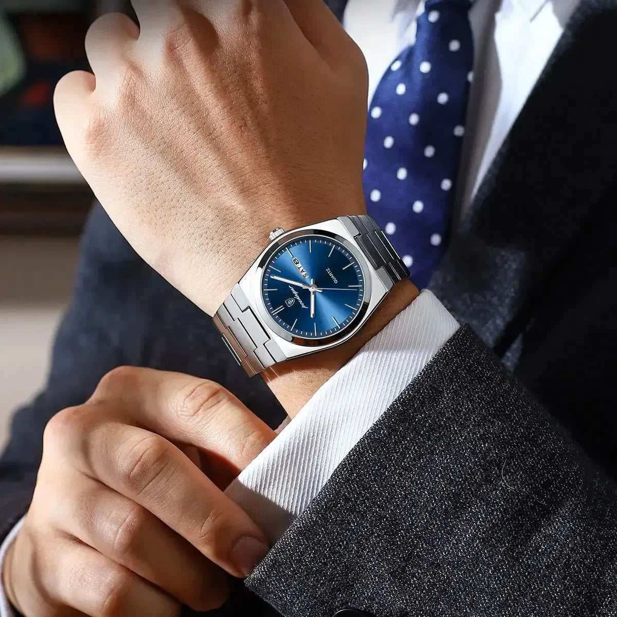 Color: Gold - POEDAGAR Luxury Watch For Man Waterproof Luminous Date Week Stainless Steel Men Watch